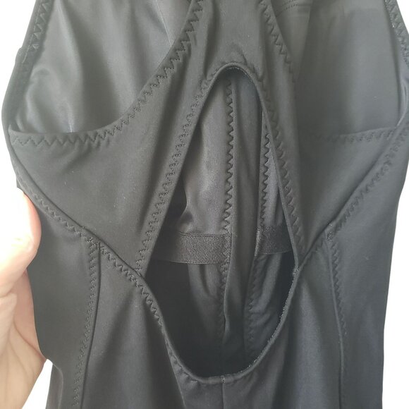 Fabletics High Tide Zip-Front One-Piece Swimsuit Black Classic XS - Picture 11 of 11